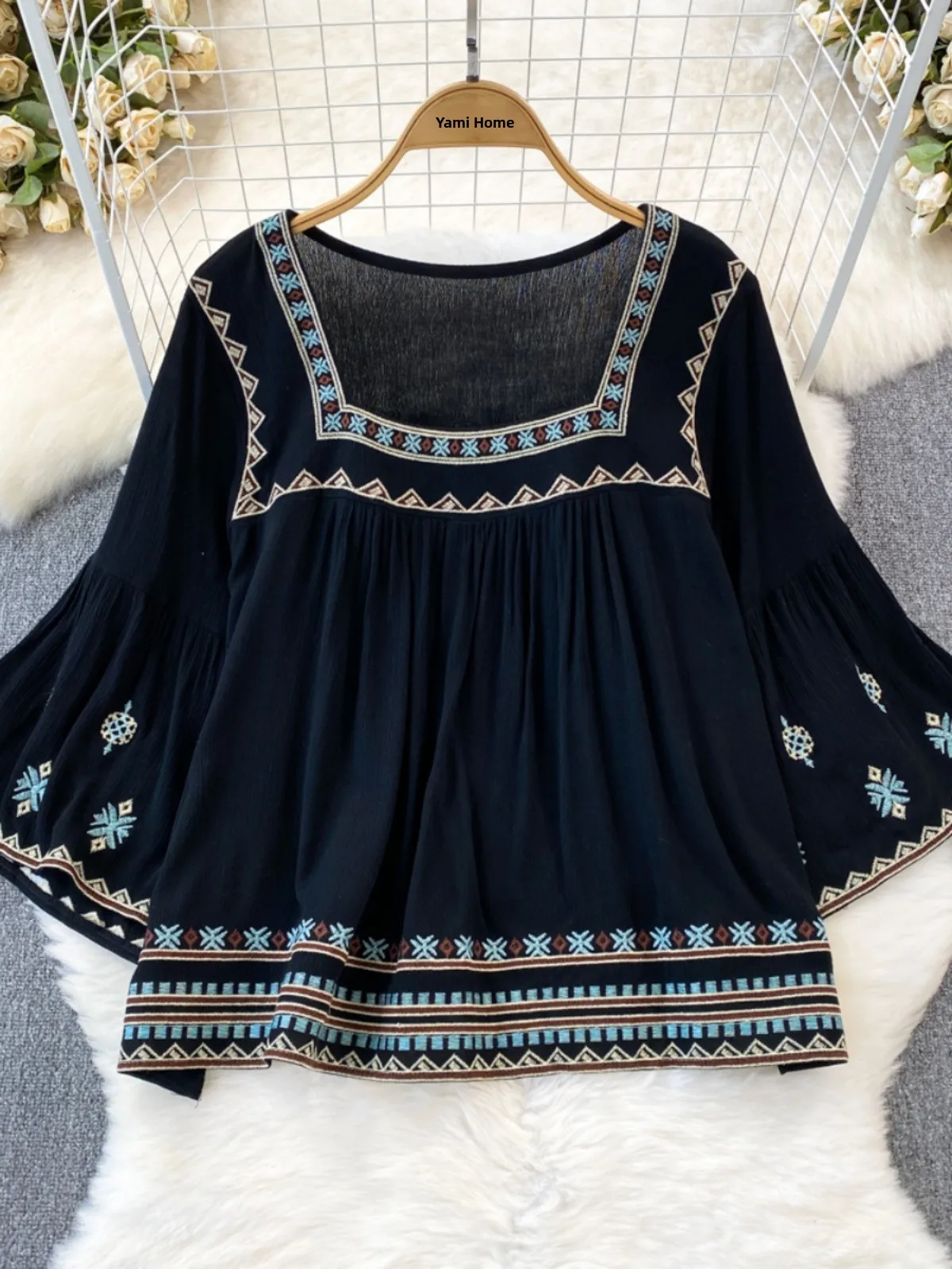Retro Ethnic Artistic Loose Cotton Linen irt Women Casual Long Sve Floral Embroidery Button up irt Autumn Top
Retro Ethnic Artistic Loose Cotton Linen irt Women Casual Long Sve Floral Embroidery Button up irt Autumn Top