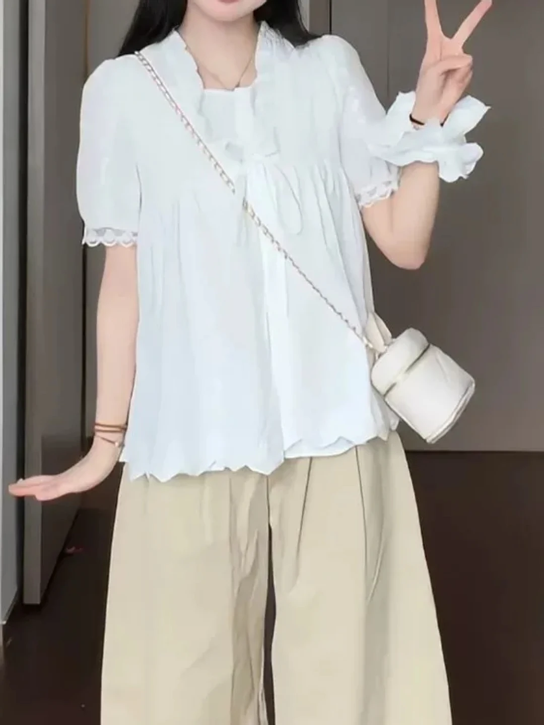 plus Size Women's Shirt Summer New Style Elegant Wooden Short Sleeve Blouse Comfortable Breathable Korean Version Loose Fit
plus Size Women's Shirt Summer New Style Elegant Wooden Short Sleeve Blouse Comfortable Breathable Korean Version Loose Fit