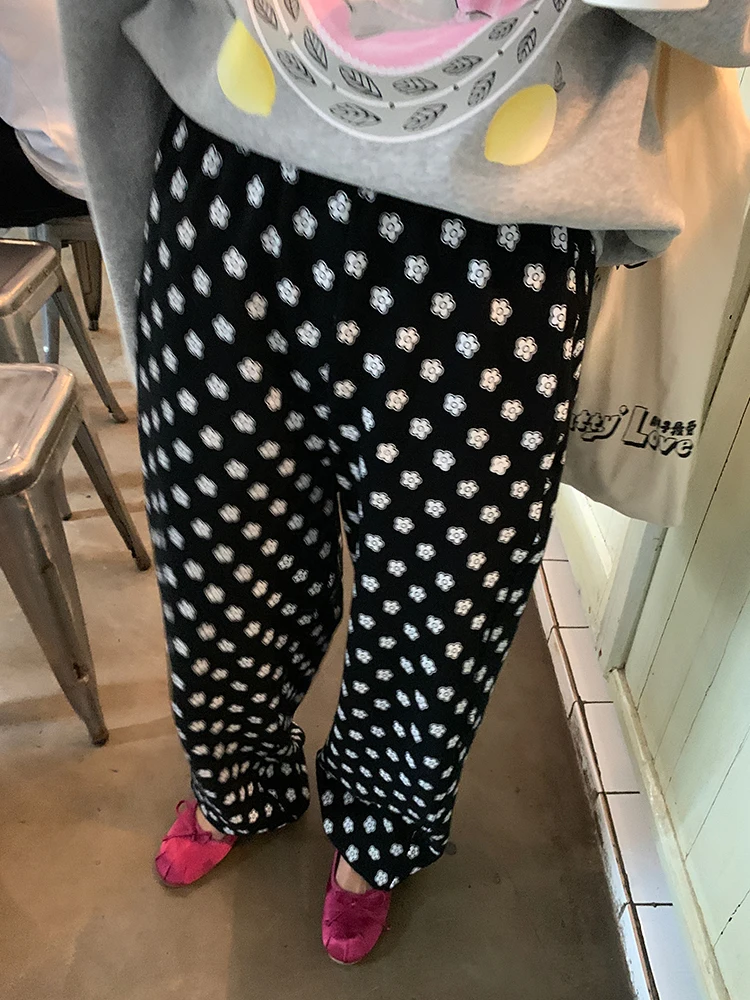Black Printed Elastic Waist Sweatpants Women's Loose Cuffed Pants Design Sensation Small Size 2024 New Style High Waist Long ...
Black Printed Elastic Waist Sweatpants Women's Loose Cuffed Pants Design Sensation Small Size 2024 New Style High Waist Long ...