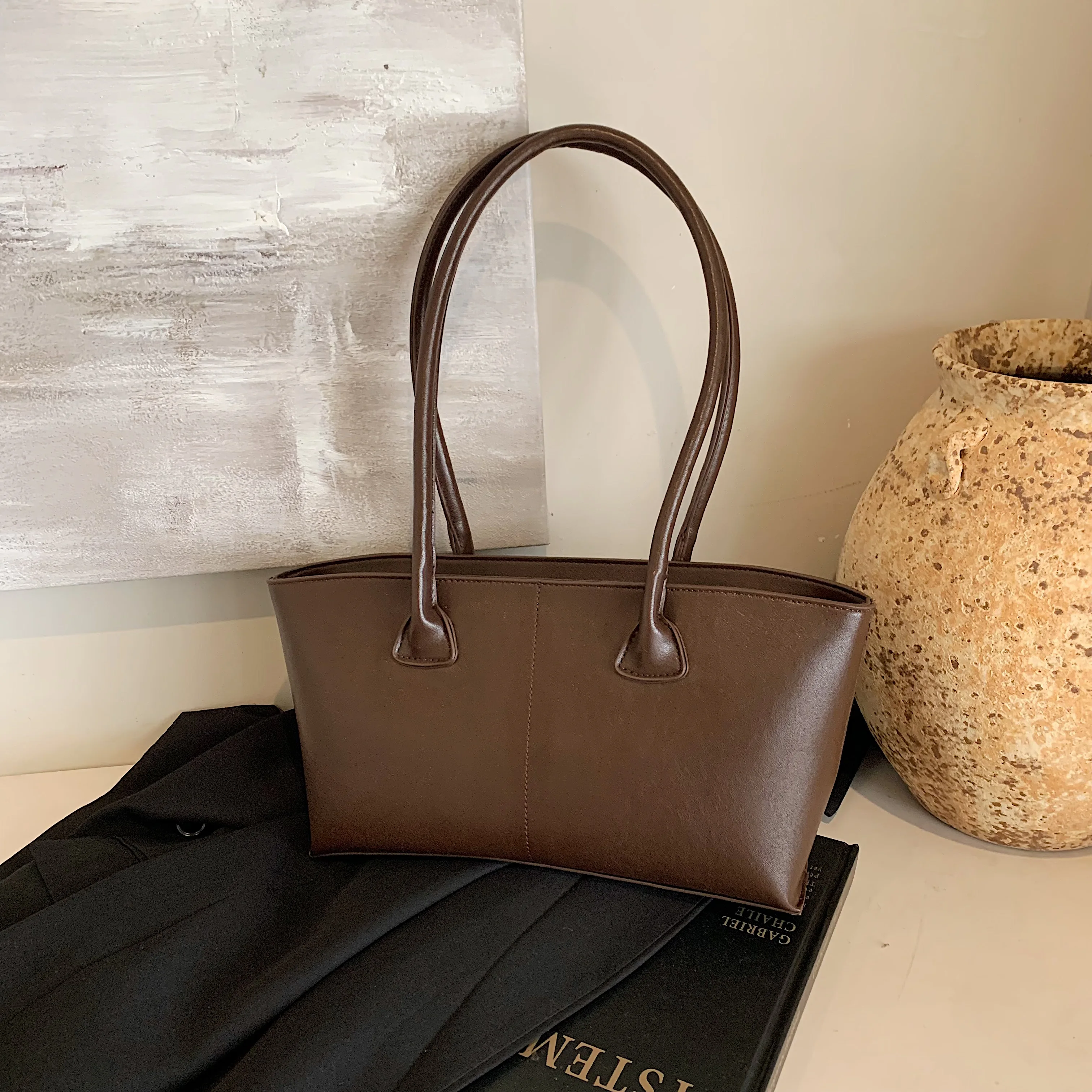 European-korean high-quality Pu Fabric tote shopping bag handbag shoulder bag large capacity
European-korean high-quality Pu Fabric tote shopping bag handbag shoulder bag large capacity