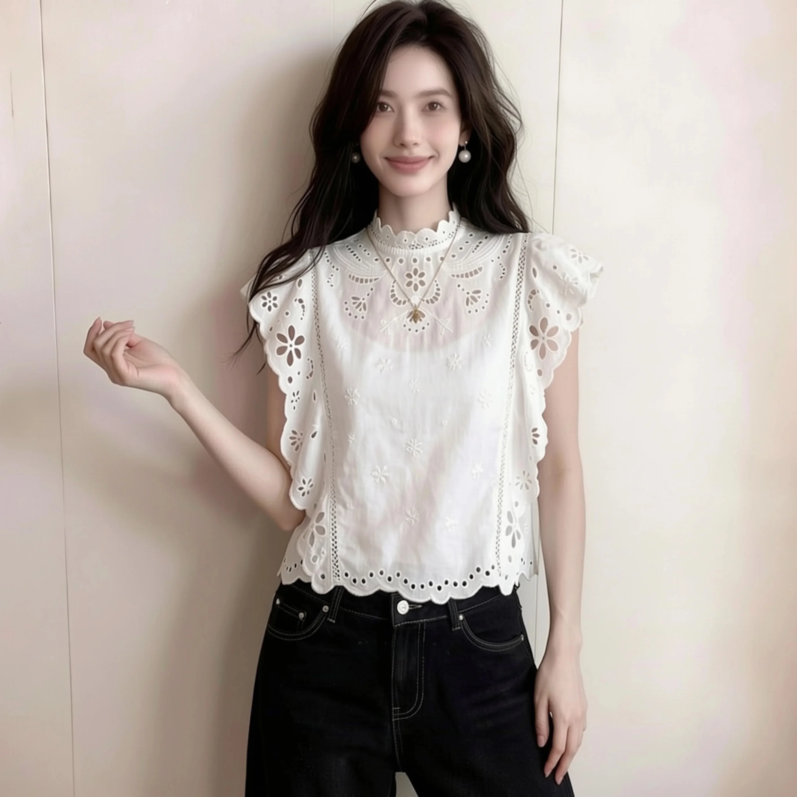 Fabr Handpicked Hollow out Embroidered Shirt Spring 2026 White Breathable Loose Fit Cotton Short Sleeve Women's Top
Fabr Handpicked Hollow out Embroidered Shirt Spring 2026 White Breathable Loose Fit Cotton Short Sleeve Women's Top
