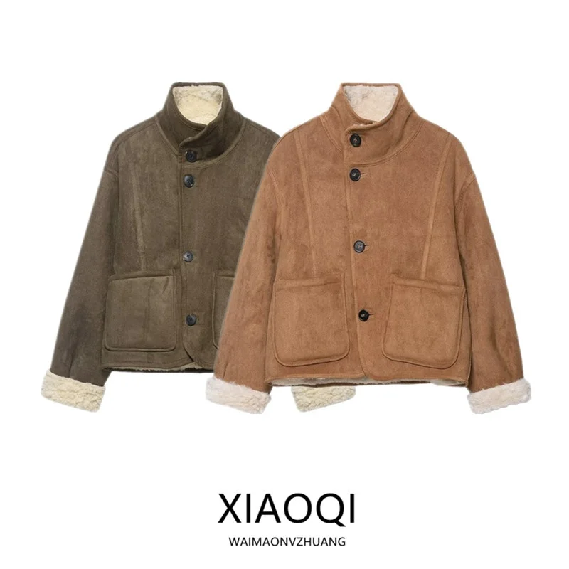 Двустороннее женское повседневное пальто свободного кроя с длинными рукавами на пуговицах для осеннего сезона, модный дизайн
Двустороннее женское повседневное пальто свободного кроя с длинными рукавами на пуговицах для осеннего сезона, модный дизайн