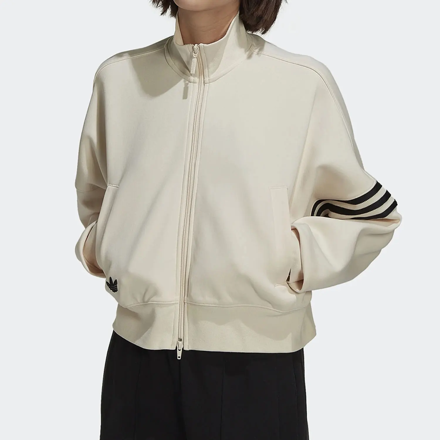 Adidas Originals TRACKTOP Trefoil Women's Jacket HM1749
Adidas Originals TRACKTOP Trefoil Women's Jacket HM1749