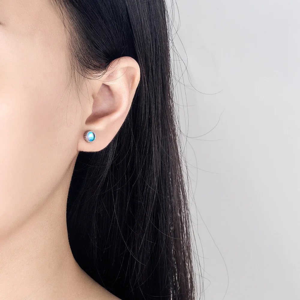 Charming 925 Sterling Silver Exquisite Round/Heart Shape/Claw Shape Stud Earrings Fashion Women Party Wedding Jewelry
Charming 925 Sterling Silver Exquisite Round/Heart Shape/Claw Shape Stud Earrings Fashion Women Party Wedding Jewelry
