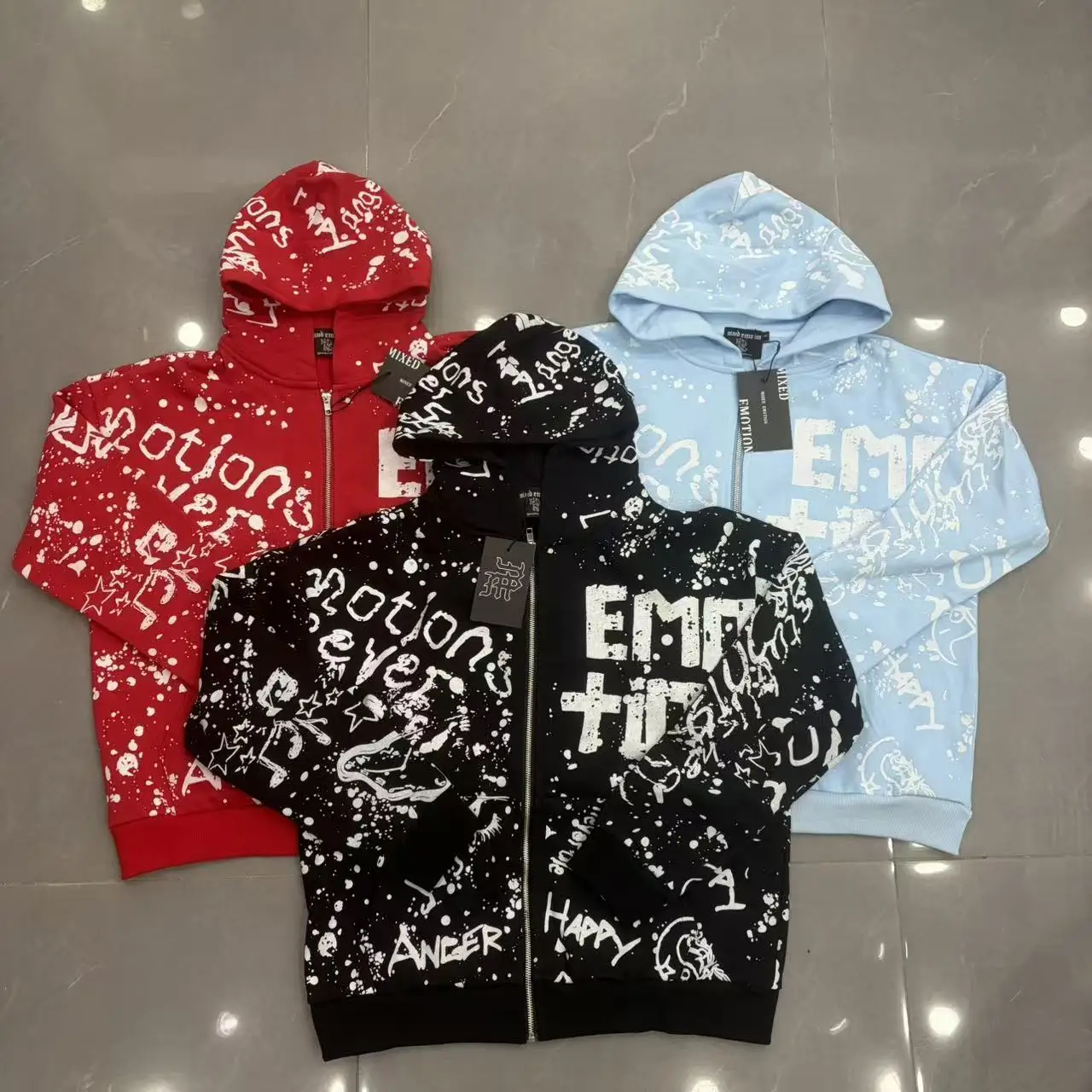 Fashionable Zip-Up Jacket, High Quality, 450g Heavyweight Pure Cotton Terry Fabric, White Ink Direct Printing, Middle Eastern Glass Rhinestones, Full Print, Hand-Applied Rhinestones
Fashionable Zip-Up Jacket, High Quality, 450g Heavyweight Pure Cotton Terry Fabric, White Ink Direct Printing, Middle Eastern Glass Rhinestones, Full Print, Hand-Applied Rhinestones