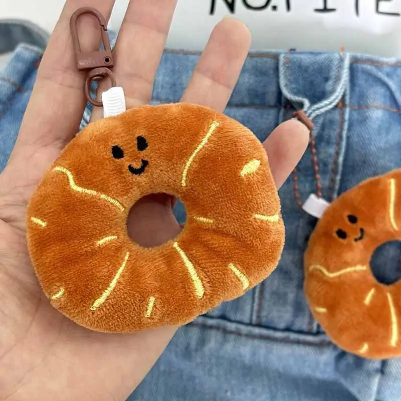 1Pc 8CM Cute Cartoon Plush Donut Pendant Couple Keychain Student School Bag Pendant Plush Keychain
1Pc 8CM Cute Cartoon Plush Donut Pendant Couple Keychain Student School Bag Pendant Plush Keychain