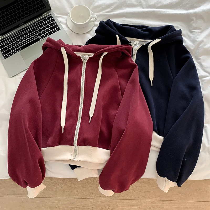 Korean Style Casual Short Hooded Hoodies Contrast Color Patchwork Trend Cardigans Female Drawstring Loose All-Matched Outerwear
Korean Style Casual Short Hooded Hoodies Contrast Color Patchwork Trend Cardigans Female Drawstring Loose All-Matched Outerwear