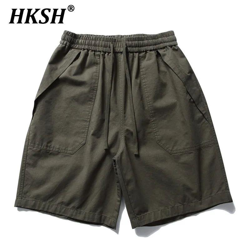 HKSH Summer New Man Tide Safari Style Shorts Men Loose Straight Cotton Casual Half Length Pants Elastic Waist Chic Capris HK4666
HKSH Summer New Man Tide Safari Style Shorts Men Loose Straight Cotton Casual Half Length Pants Elastic Waist Chic Capris HK4666
