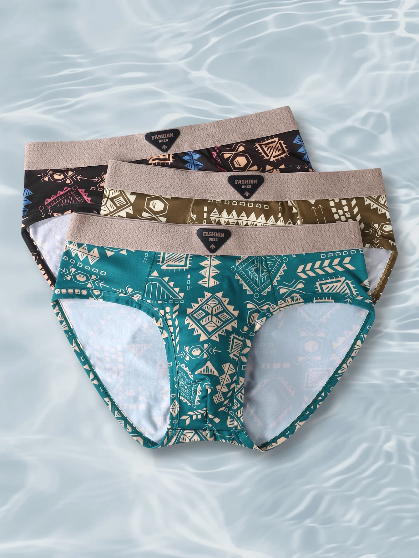 Men's cotton breathable briefs 3-piece set; Trendy American retro ethnic waistband pants
Men's cotton breathable briefs 3-piece set; Trendy American retro ethnic waistband pants