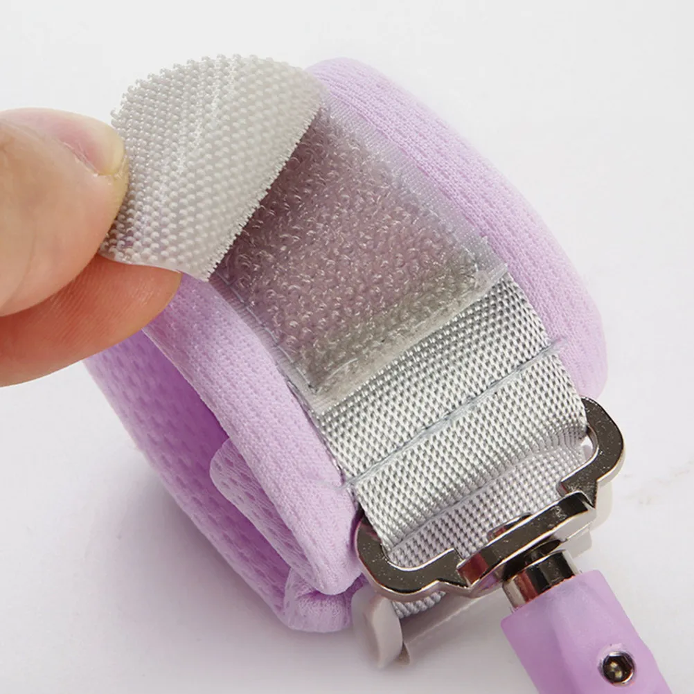 1 комплект: Ремешок-поводок для защиты от потери для детей, регулируемый ремень-шлейка для малышей, страховочный поводок для прогулок на улице
1 комплект: Ремешок-поводок для защиты от потери для детей, регулируемый ремень-шлейка для малышей, страховочный поводок для прогулок на улице