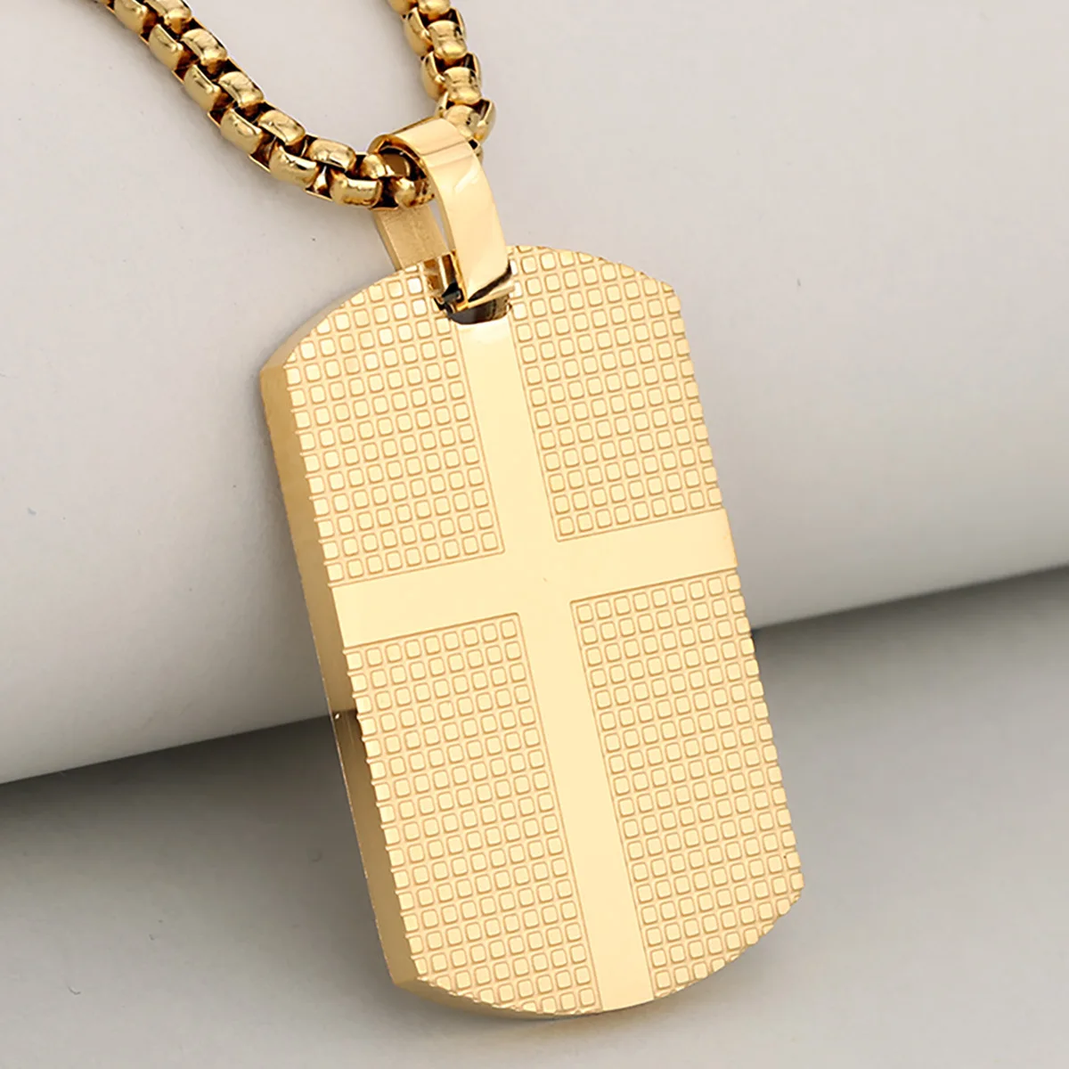 Heavy-Duty Texture Stainless Steel Gold-Plated Cross Dog Tag Pendant Necklace for Women and Men, Fashion Necklace
Heavy-Duty Texture Stainless Steel Gold-Plated Cross Dog Tag Pendant Necklace for Women and Men, Fashion Necklace