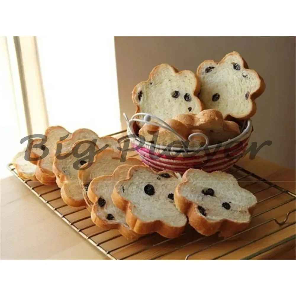 High Heat Conductive Plum Blossom Mold Anodized Smooth Wall Toast Cake Tool
High Heat Conductive Plum Blossom Mold Anodized Smooth Wall Toast Cake Tool