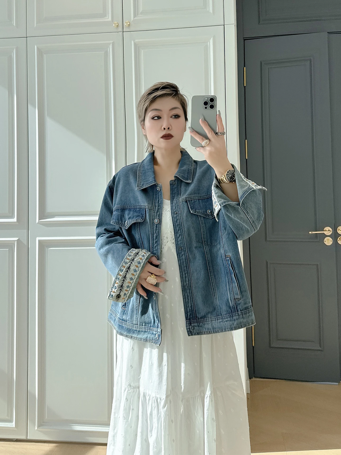 Spring Vintage Large Size Women's Denim Jaet Casual Sle for plus Size MM High Waist Loose Fit Long Sve Mid-Length Jaet
Spring Vintage Large Size Women's Denim Jaet Casual Sle for plus Size MM High Waist Loose Fit Long Sve Mid-Length Jaet