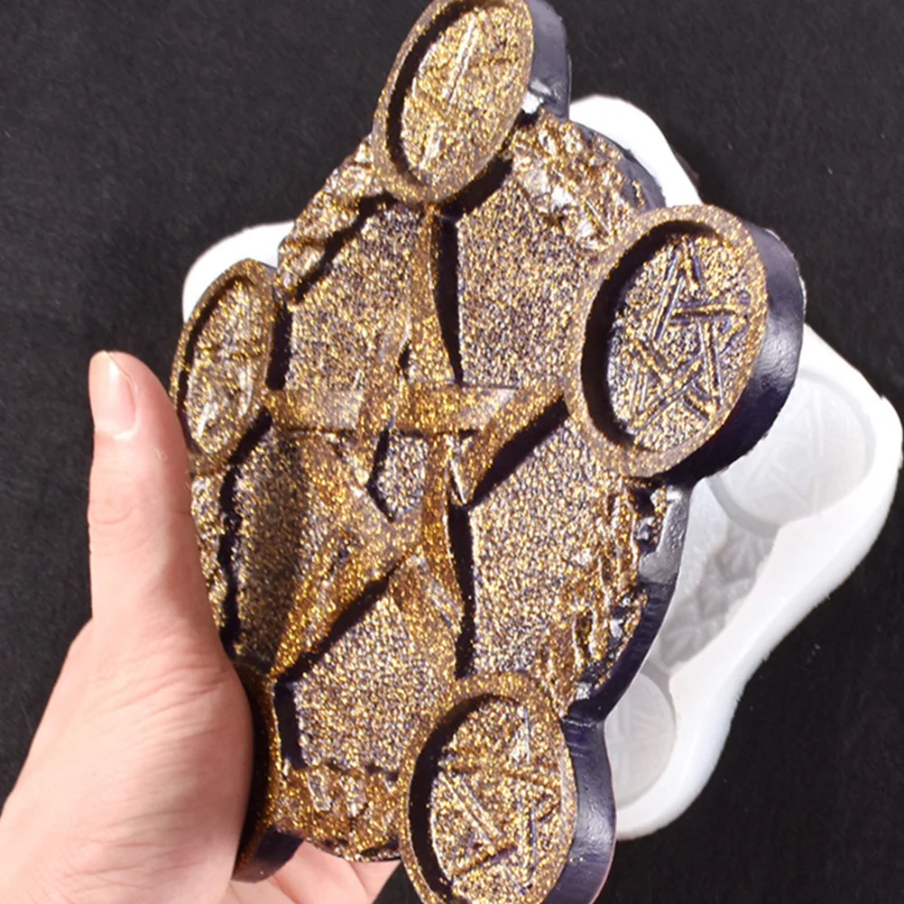 Форма для держателя пентаграммы, силиконовая форма с 5 полостями, инструмент для литья подсвечников своими руками, форма в форме звезды, ручная работа, легко извлекаемый лоток для форм
Форма для держателя пентаграммы, силиконовая форма с 5 полостями, инструмент для литья подсвечников своими руками, форма в форме звезды, ручная работа, легко извлекаемый лоток для форм