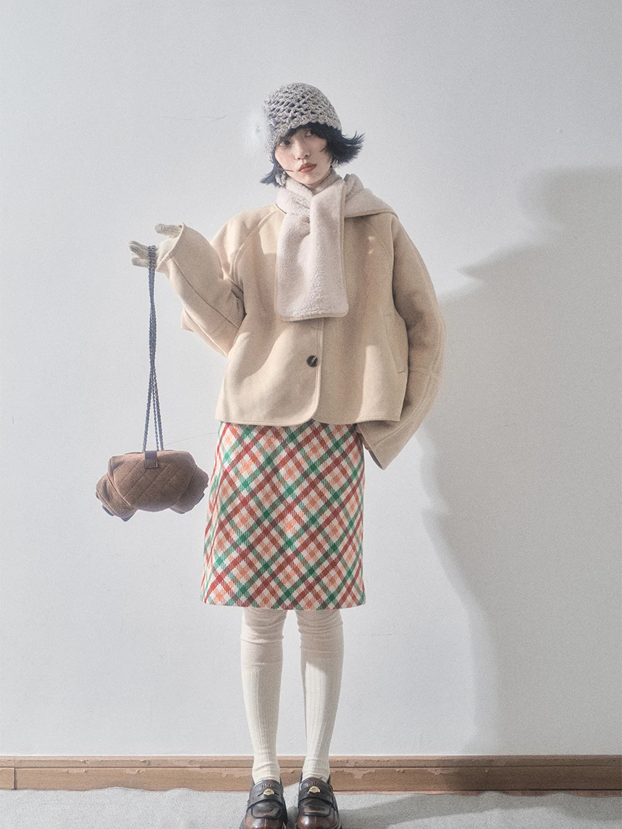 Liparpa Gingerbread Fairy T Removable Scarf Suede Velvet round Ne Fur ort Coat Inteated Leather Fur Coat
Liparpa Gingerbread Fairy T Removable Scarf Suede Velvet round Ne Fur ort Coat Inteated Leather Fur Coat