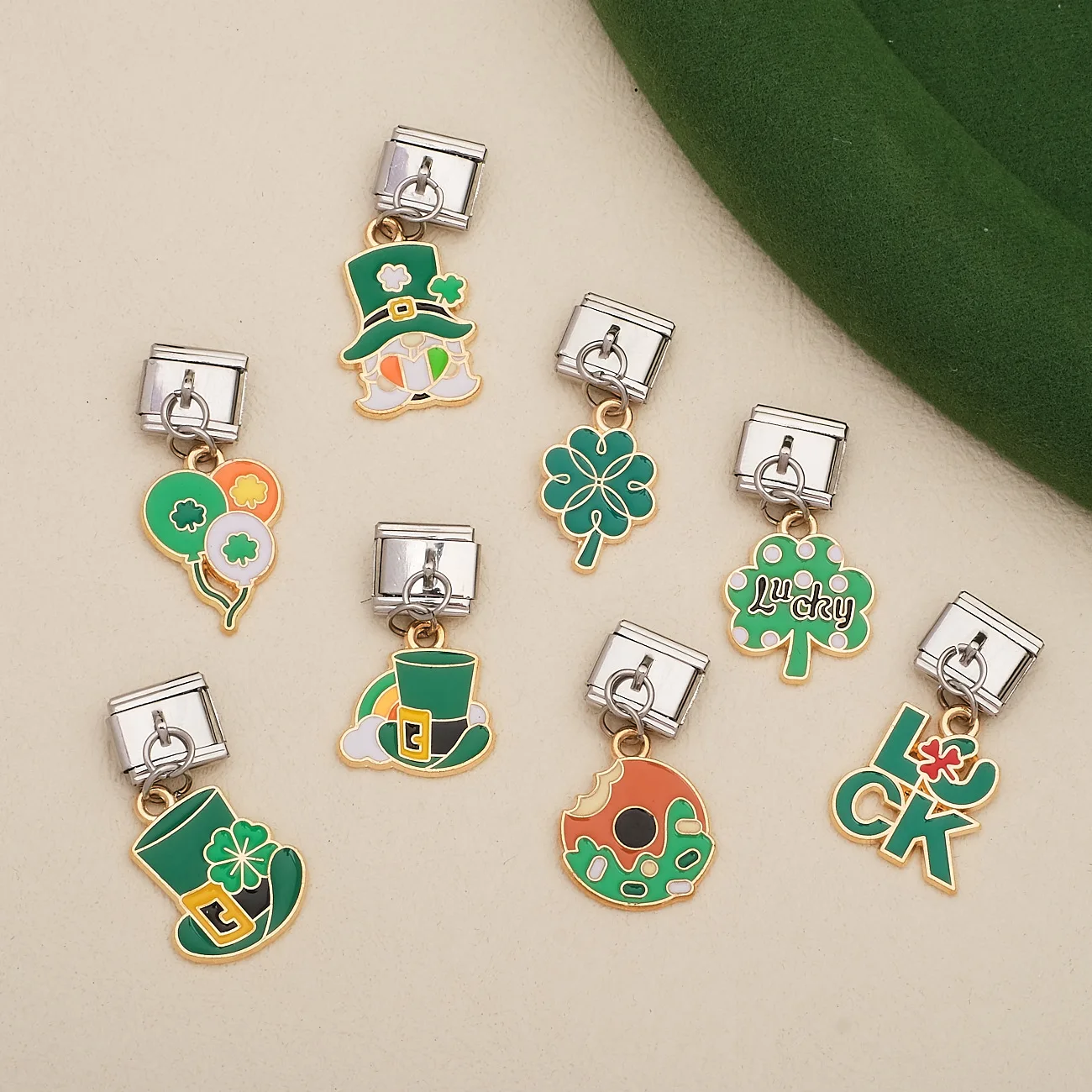 Y2K 8pcs Green Color Hat Tree Balloon Pendants fit Italian Charm Module Stainless Steel Bracelet Woman Girl DIY Making Accessory
Y2K 8pcs Green Color Hat Tree Balloon Pendants fit Italian Charm Module Stainless Steel Bracelet Woman Girl DIY Making Accessory