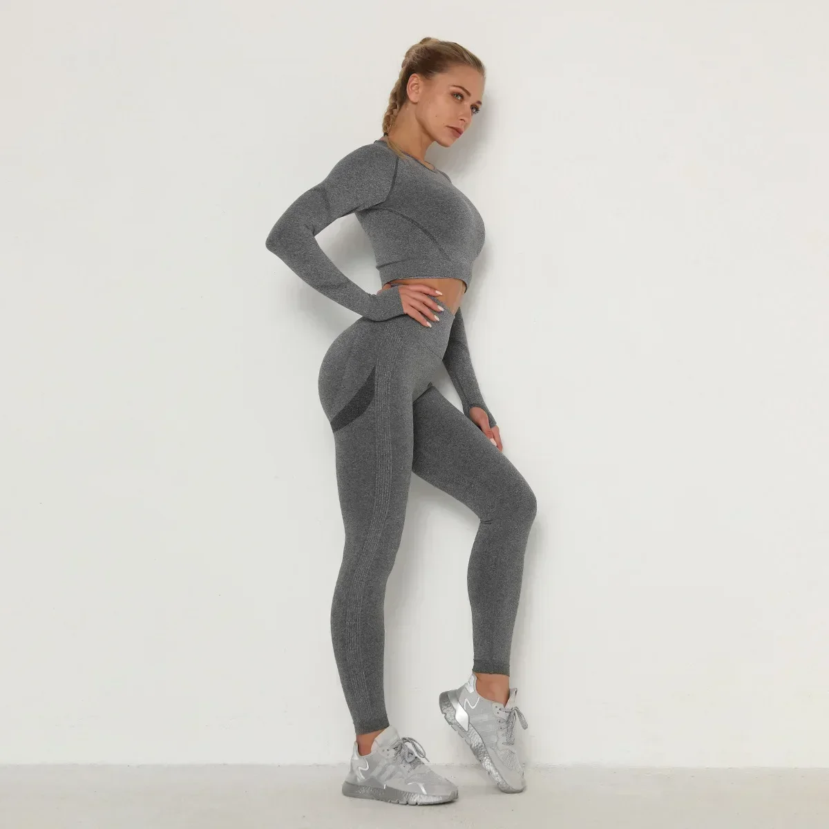 Seamless Pleated Yoga Sets Sports Fitness Tight Hip-lifting Long-sleeved Pants Suits Running Workout Gym Leggings Sets for Women
Seamless Pleated Yoga Sets Sports Fitness Tight Hip-lifting Long-sleeved Pants Suits Running Workout Gym Leggings Sets for Women