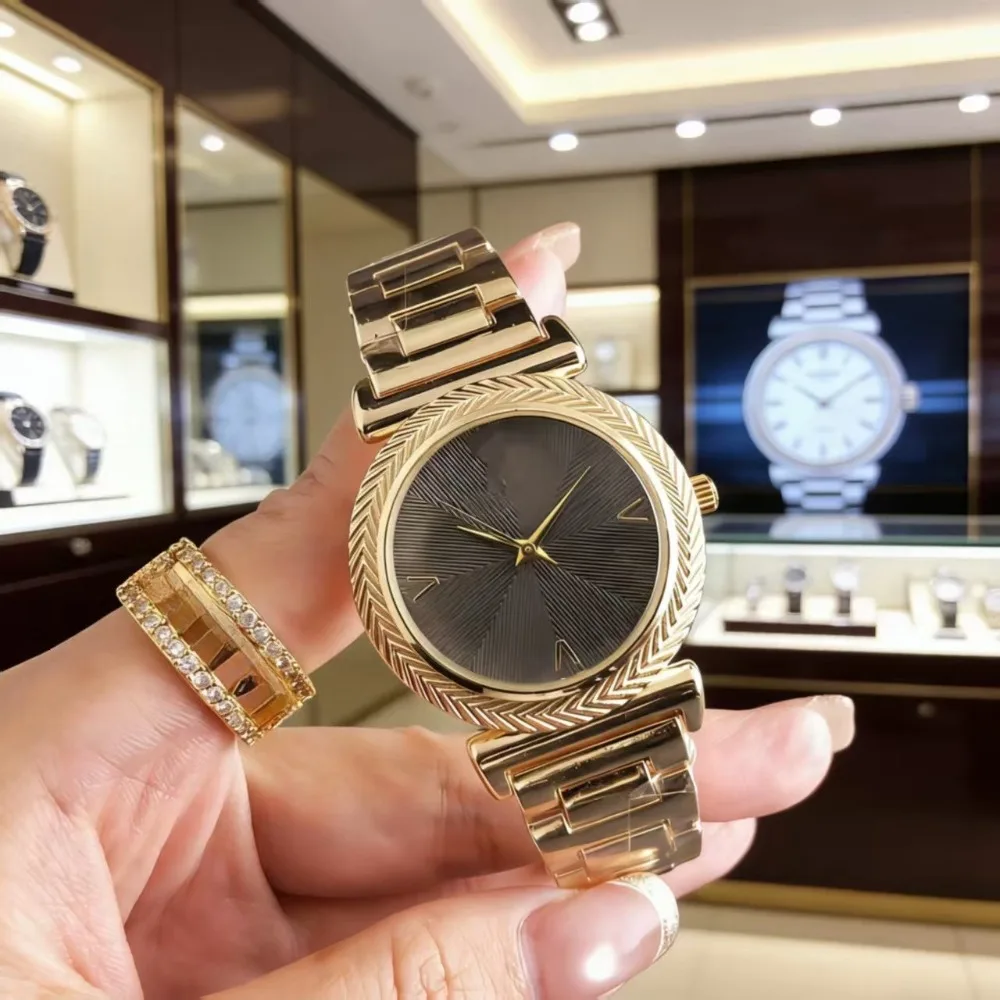 Trendy Gold Tone Ladies Watch Black Sunburst Dial with Decorative Bezel Wristwatch
Trendy Gold Tone Ladies Watch Black Sunburst Dial with Decorative Bezel Wristwatch