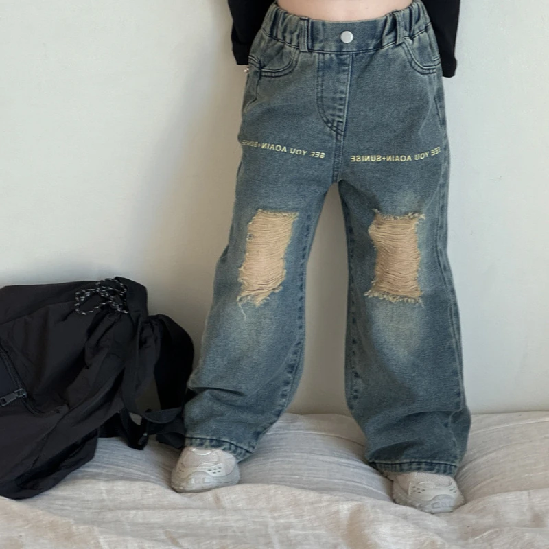 Kids Jeans for Boy Girls Retro Hole Wide-leg Trousers Children Clothing 2 To13 Years Teens Fashion Elastic Waist Denim Pants
Kids Jeans for Boy Girls Retro Hole Wide-leg Trousers Children Clothing 2 To13 Years Teens Fashion Elastic Waist Denim Pants