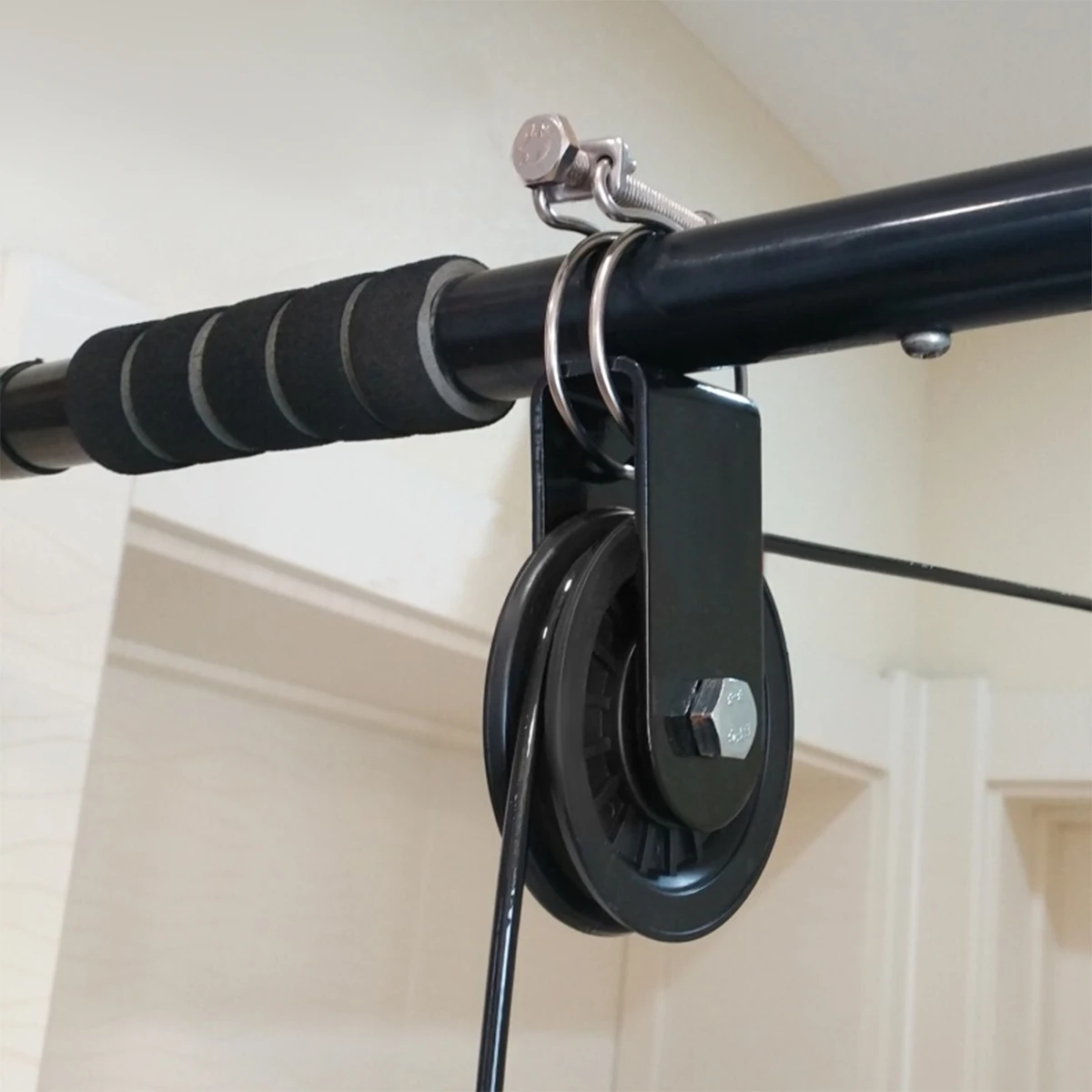 Black Pulley Wheel Universal Wearproof Abrasion Resistant Waterproof Bearing Gym Pulley Equipment Guide Wheel Replacement
Black Pulley Wheel Universal Wearproof Abrasion Resistant Waterproof Bearing Gym Pulley Equipment Guide Wheel Replacement