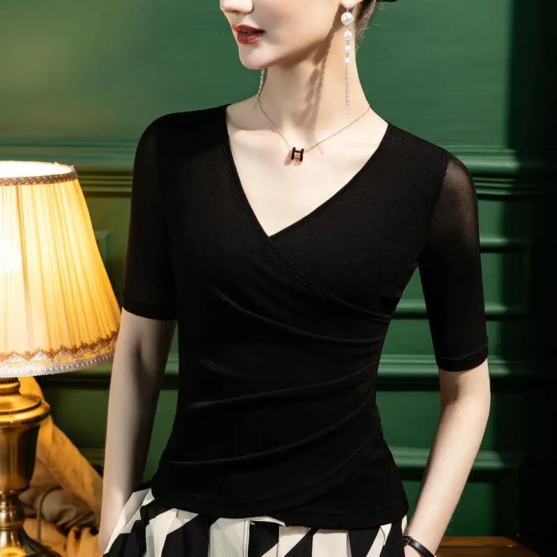 Women's Casual Style Cross Neck T-shirt Mesh Yarn Sleeve Mid-Length Five Sleeve Pure Color Splice Pattern Fashion Top
Women's Casual Style Cross Neck T-shirt Mesh Yarn Sleeve Mid-Length Five Sleeve Pure Color Splice Pattern Fashion Top
