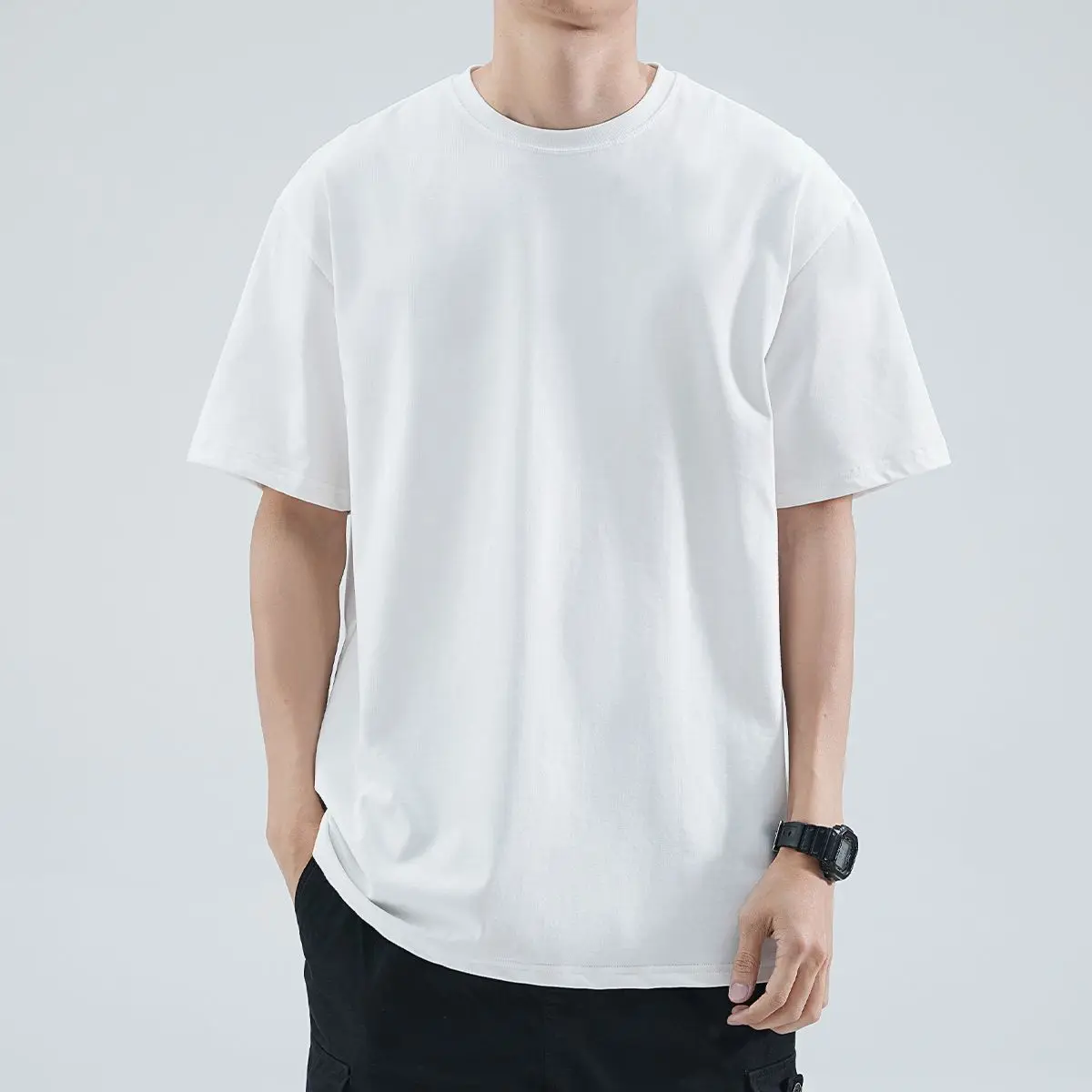 O Neck T-shirts Men Cotton Solid Color Male Short-sleeved T-shirt Spring Summer Loose Bottoming Shirt Casual T Shirts
O Neck T-shirts Men Cotton Solid Color Male Short-sleeved T-shirt Spring Summer Loose Bottoming Shirt Casual T Shirts