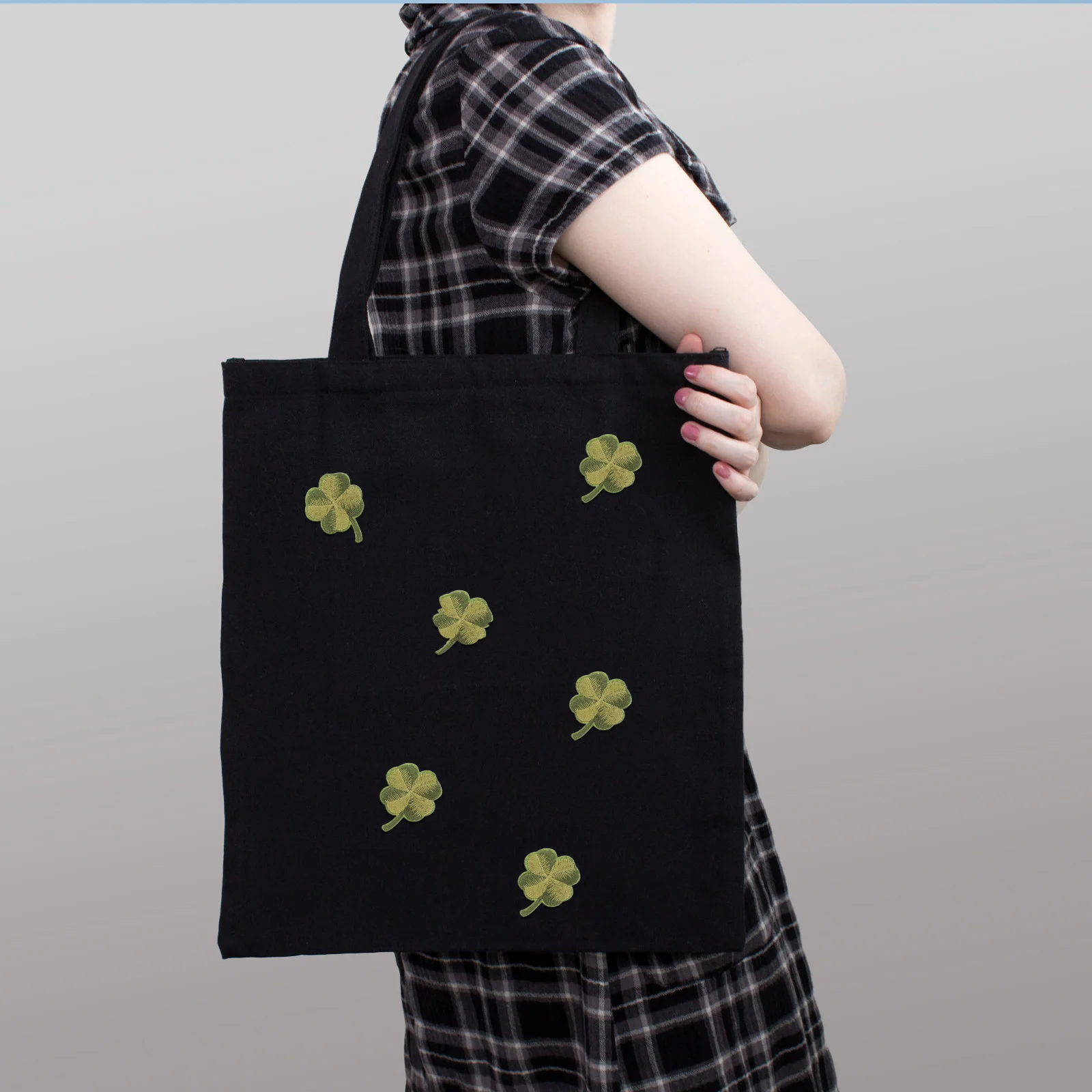 10Pcs Green Leaf Embroidery Patch Iron on Sewing Applique for Clothes Bags St Patricks Day Decoration Shamrock Embroidered
10Pcs Green Leaf Embroidery Patch Iron on Sewing Applique for Clothes Bags St Patricks Day Decoration Shamrock Embroidered