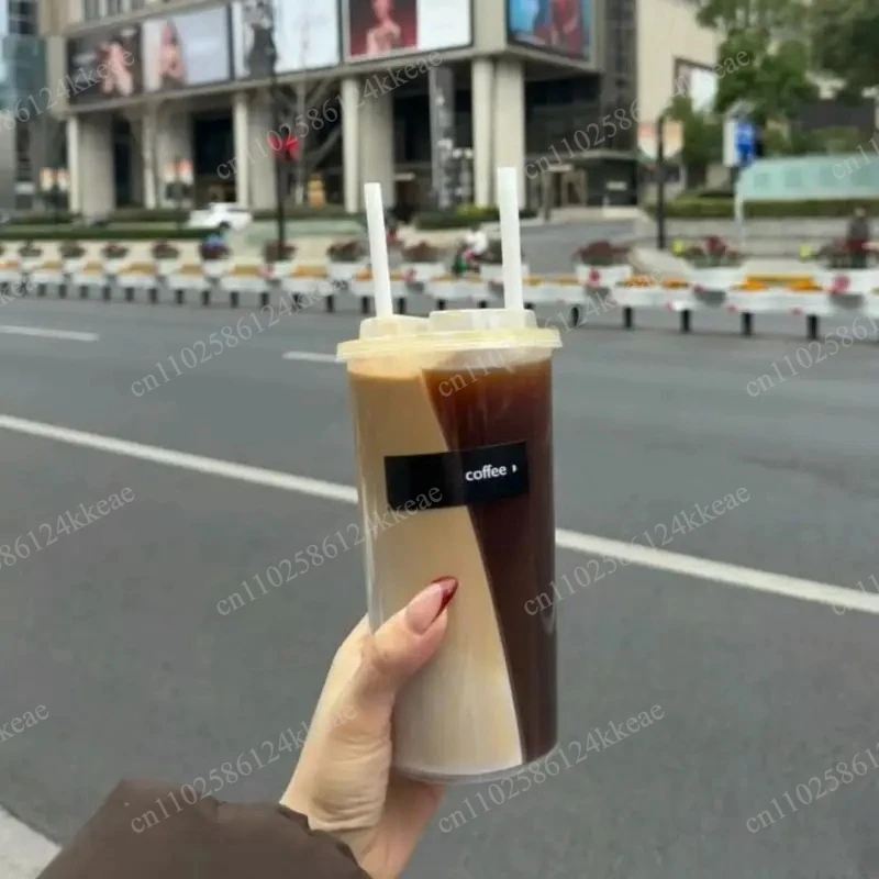 Shuangpin Coffee Cup, Thickened Injection Molding Disposable S-shaped Cold Drink Cup
Shuangpin Coffee Cup, Thickened Injection Molding Disposable S-shaped Cold Drink Cup