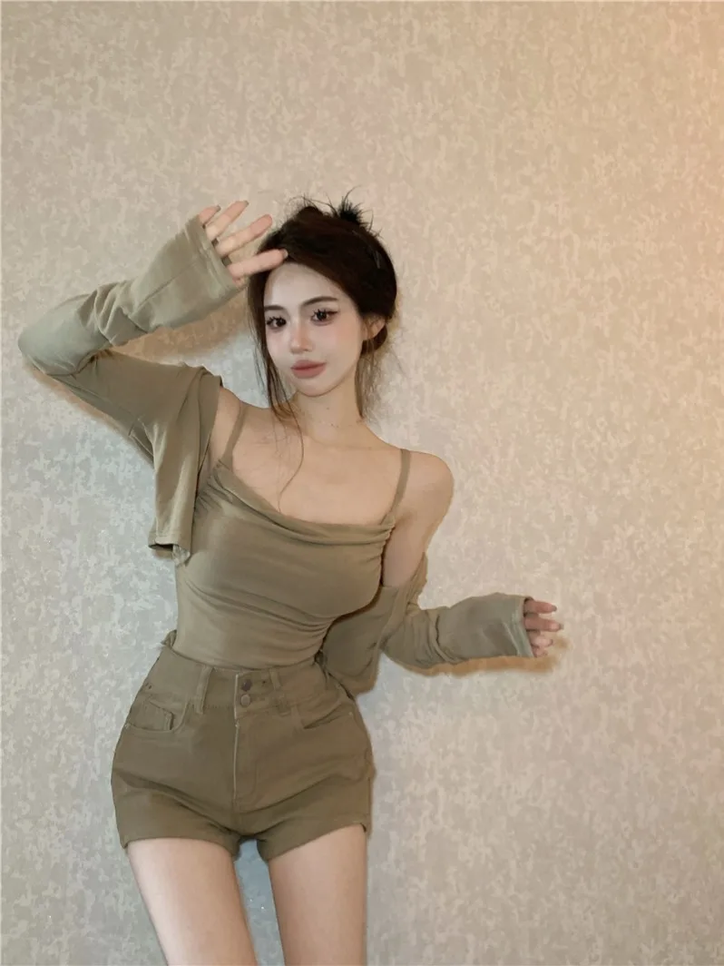 Kumikumi Pure Desire Long Sleeve Open Cardigan Camisole Set Women's Summer High Waist Casual Pants Three Piece Set
Kumikumi Pure Desire Long Sleeve Open Cardigan Camisole Set Women's Summer High Waist Casual Pants Three Piece Set