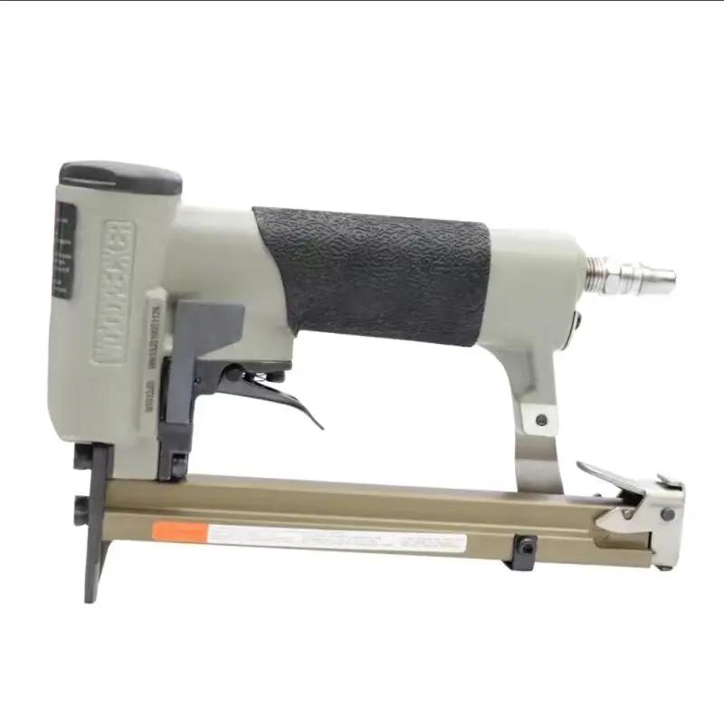 1013J Continuous Pneumatic Code Nailer Even Hit The Long Version of The High-speed Thin-nozzle Nail Gun
1013J Continuous Pneumatic Code Nailer Even Hit The Long Version of The High-speed Thin-nozzle Nail Gun