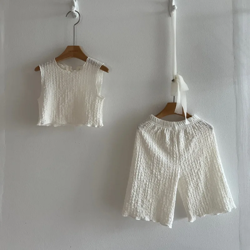 2026 Summer New Children Sleeveless Thin Clothes Set Baby Girls Cute Bow Vest + Loose Shorts 2pcs Suit Kids Solid Casual Outfits
2026 Summer New Children Sleeveless Thin Clothes Set Baby Girls Cute Bow Vest + Loose Shorts 2pcs Suit Kids Solid Casual Outfits