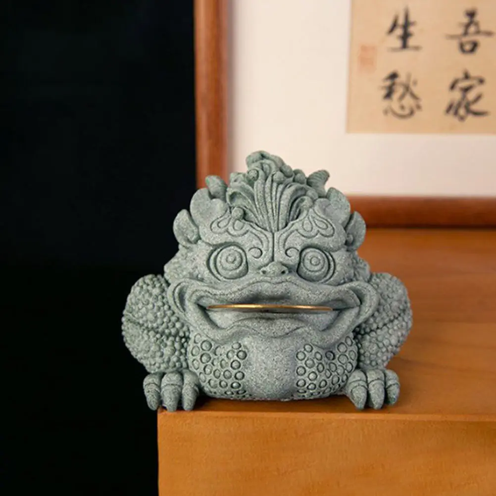 Chinese Toad Sculpture with Coin Green Sandstone Tea Pet for Living Room Bedroom Study Tea Room Fish Tank Desk Decor Auspicious
Chinese Toad Sculpture with Coin Green Sandstone Tea Pet for Living Room Bedroom Study Tea Room Fish Tank Desk Decor Auspicious