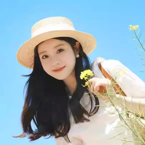 New Women's Summer Beach Vacation Sun Protection Hat Large Brim Straw Hat High-End Feeling Beach Hat UV Protection Outdoor Sp...
New Women's Summer Beach Vacation Sun Protection Hat Large Brim Straw Hat High-End Feeling Beach Hat UV Protection Outdoor Sp...