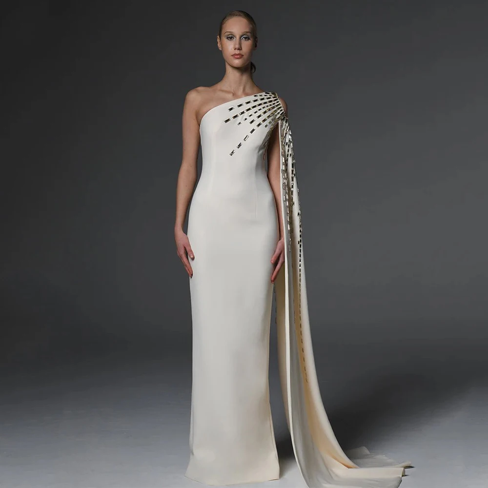 Modern Evening Dress Straight Floor Length Women Boat Neck with Crystal Sleeveless Customized Banquet Party Back Split Gowns
Modern Evening Dress Straight Floor Length Women Boat Neck with Crystal Sleeveless Customized Banquet Party Back Split Gowns