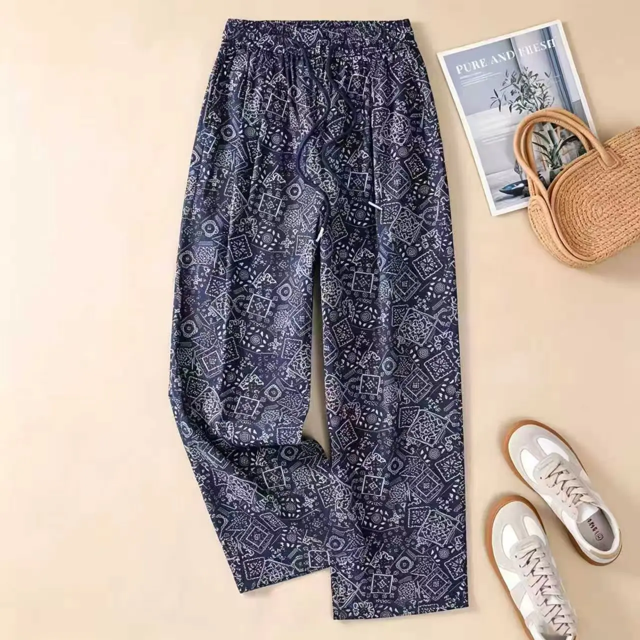 Women Boho Paisley Print Wide Leg Pants Elastic Waist Drawstring Casual Trousers
Women Boho Paisley Print Wide Leg Pants Elastic Waist Drawstring Casual Trousers