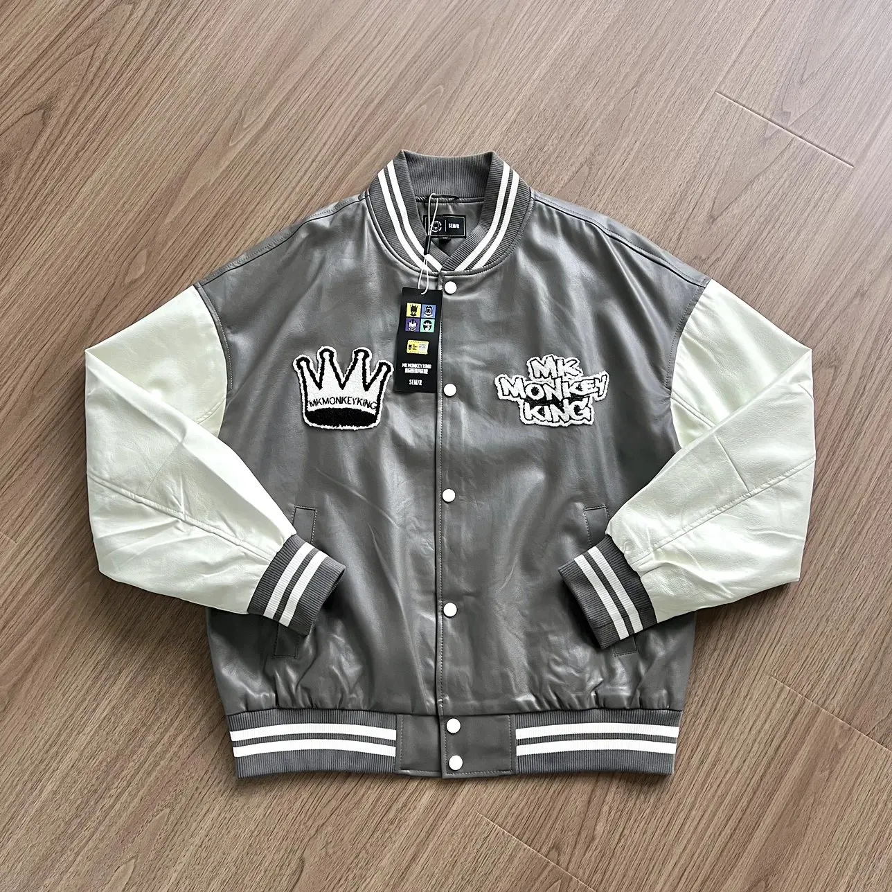 Trendy Monkey King Collaborative Embroidered PU Leather Baseball Jaet Men's Women's Autumn Winter Couple's Coat
Trendy Monkey King Collaborative Embroidered PU Leather Baseball Jaet Men's Women's Autumn Winter Couple's Coat