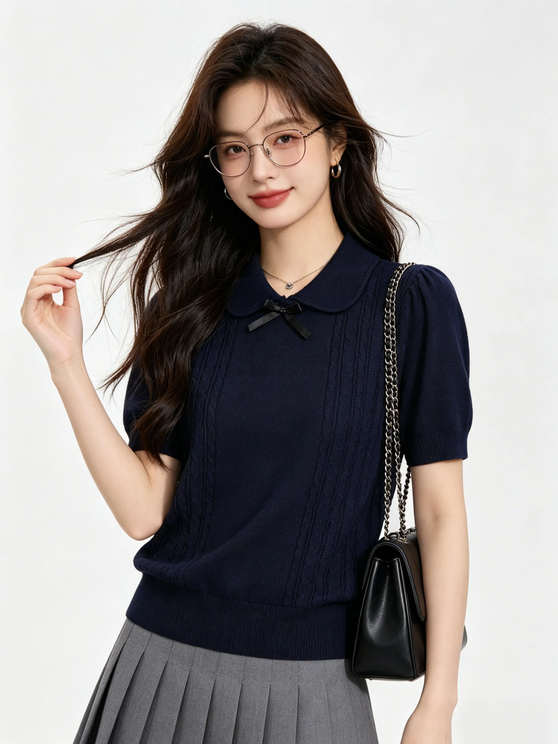 Summer Skin-Friendly Vintage Turn-down Collar Design Knot Knitted Top Short Sleeve Women Short Style Slimming Short
Summer Skin-Friendly Vintage Turn-down Collar Design Knot Knitted Top Short Sleeve Women Short Style Slimming Short