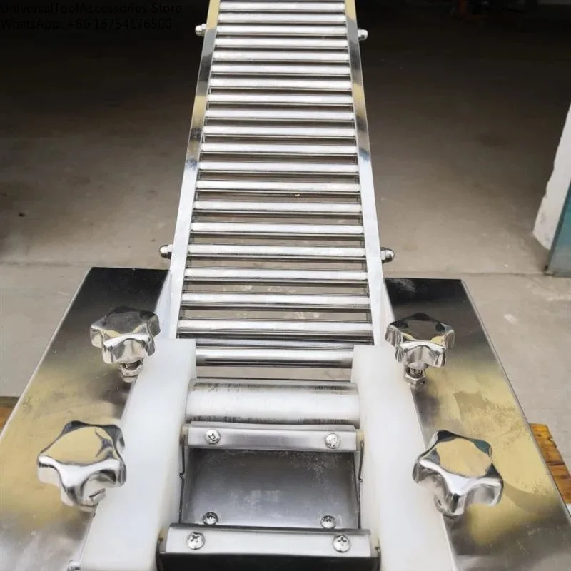 Commercial Automatic Dumpling Making Machine Stainless Steel Electric Empanada/Gyoza Making Maker 230W
Commercial Automatic Dumpling Making Machine Stainless Steel Electric Empanada/Gyoza Making Maker 230W