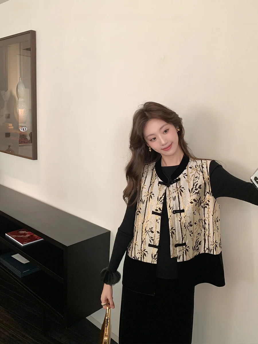 MUKOK новый китайский жилет без рукавов, цветная кровь, контрастный дизайн, сенсационная вышивка, тюре, осенний модный женский жилет
MUKOK новый китайский жилет без рукавов, цветная кровь, контрастный дизайн, сенсационная вышивка, тюре, осенний модный женский жилет