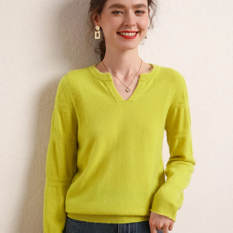 2023 Autumn New 100% Pure Cashmere Knitted Sweater Women High Quality V-Neck Pullover Winter Female Fashion Clothes Ladies Tops
2023 Autumn New 100% Pure Cashmere Knitted Sweater Women High Quality V-Neck Pullover Winter Female Fashion Clothes Ladies Tops