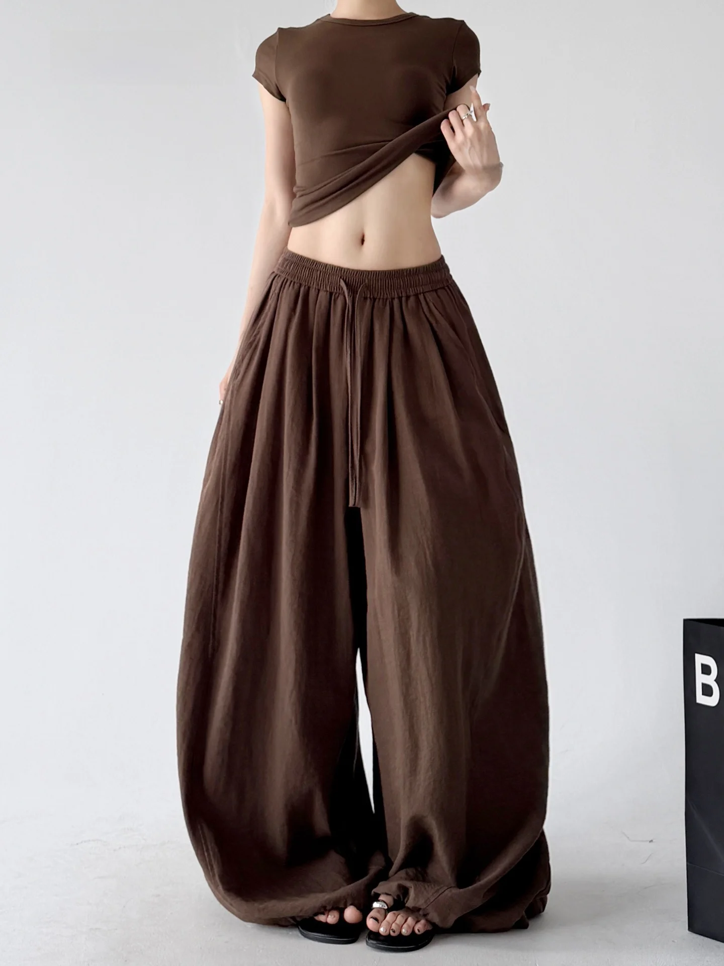 High Waist Wide Leg Pants Women's Loose Casual Thin Linen Summer New Style Slimming Long Pants Sun Protection Casual Trousers
High Waist Wide Leg Pants Women's Loose Casual Thin Linen Summer New Style Slimming Long Pants Sun Protection Casual Trousers