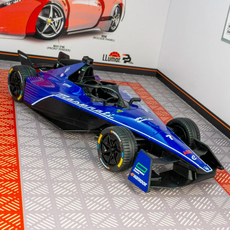 1:24 FORMULA E NEOM Formula Racing Alloy Car Diecasts & Toy Vehicles Car Model Miniature Scale Model Car For Children
1:24 FORMULA E NEOM Formula Racing Alloy Car Diecasts & Toy Vehicles Car Model Miniature Scale Model Car For Children