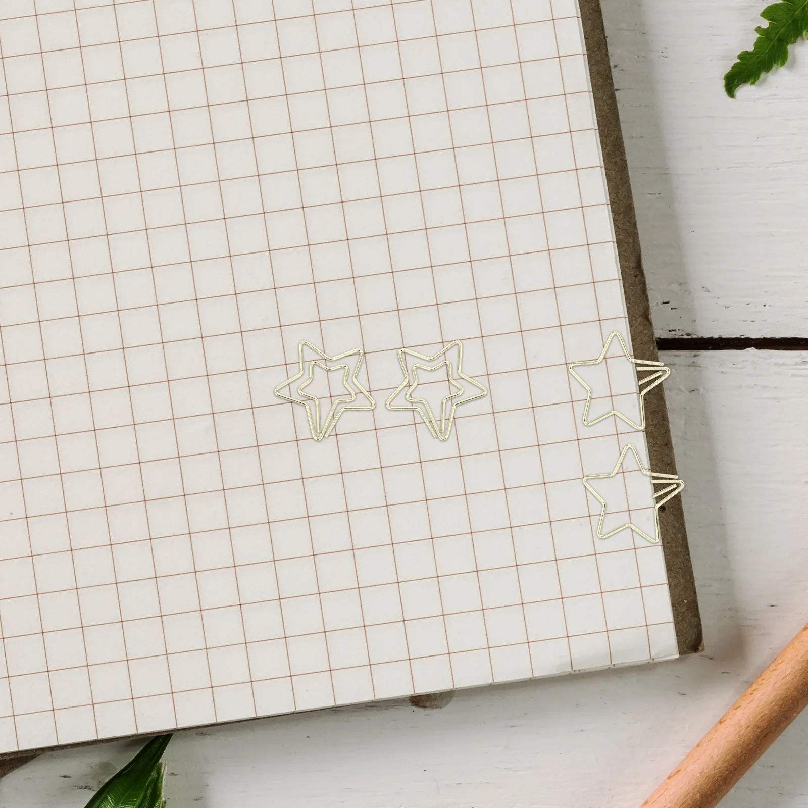 Five Pointed Star Paper Clips Metal Stationery Office School Supplies Unique Desk Accessories for Document Management
Five Pointed Star Paper Clips Metal Stationery Office School Supplies Unique Desk Accessories for Document Management