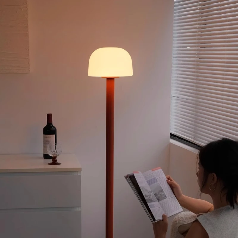 White jade floor lamp European and American style living room next to sofa floor lamp study bedroom bedside soft led lamp
White jade floor lamp European and American style living room next to sofa floor lamp study bedroom bedside soft led lamp