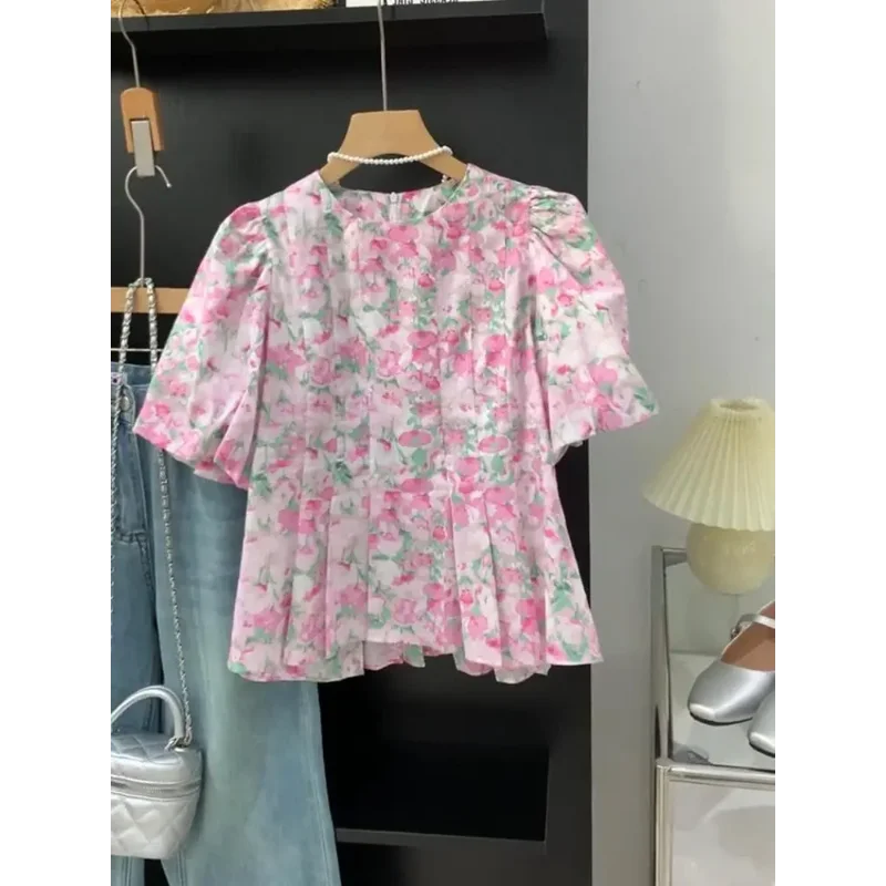 Women's Pink Floral Print Blouse Short Puff Sleeve Round Neck Pleated Ruffle Hem Casual Chiffon Top
Women's Pink Floral Print Blouse Short Puff Sleeve Round Neck Pleated Ruffle Hem Casual Chiffon Top