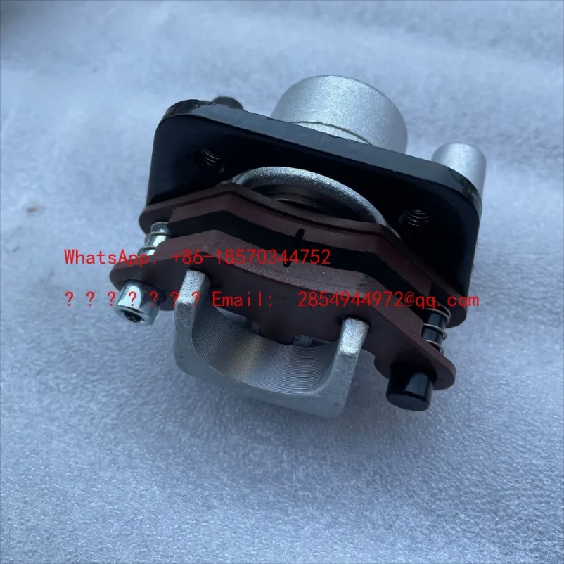 Электрический мотоцикл-джип на четырех колесах с задним дисковым тормозом и тормозным суппортом
Электрический мотоцикл-джип на четырех колесах с задним дисковым тормозом и тормозным суппортом