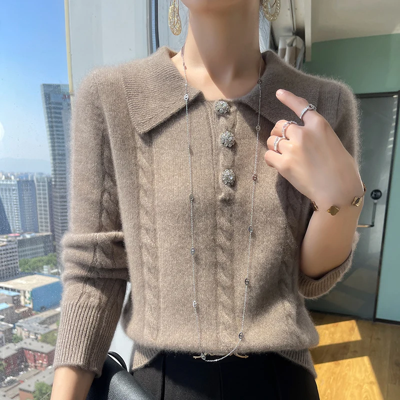 Fall/Winter 2023 New Polo Neck Sweater Women Loose Thick Long Sleeve Pullover Fashion Joker Warm Cashmere Bottoming Sweater.
Fall/Winter 2023 New Polo Neck Sweater Women Loose Thick Long Sleeve Pullover Fashion Joker Warm Cashmere Bottoming Sweater.