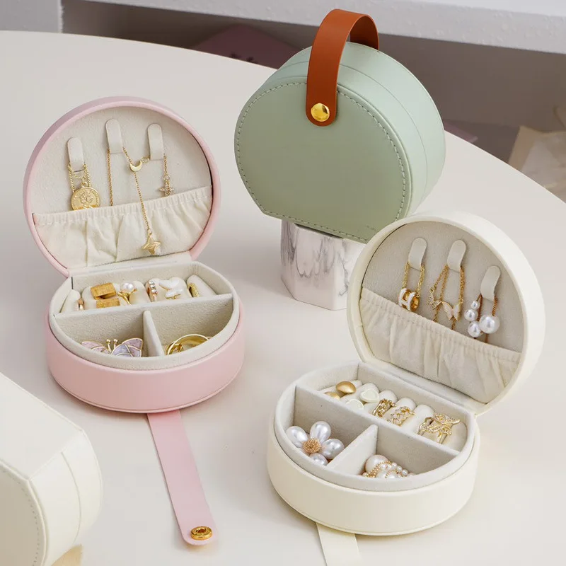 Mini Jewelry Organizer Display Travel Jewelry Case Boxes Earrings Necklace Ring Portable Handbag Jewelry Box Leather Storage
Mini Jewelry Organizer Display Travel Jewelry Case Boxes Earrings Necklace Ring Portable Handbag Jewelry Box Leather Storage