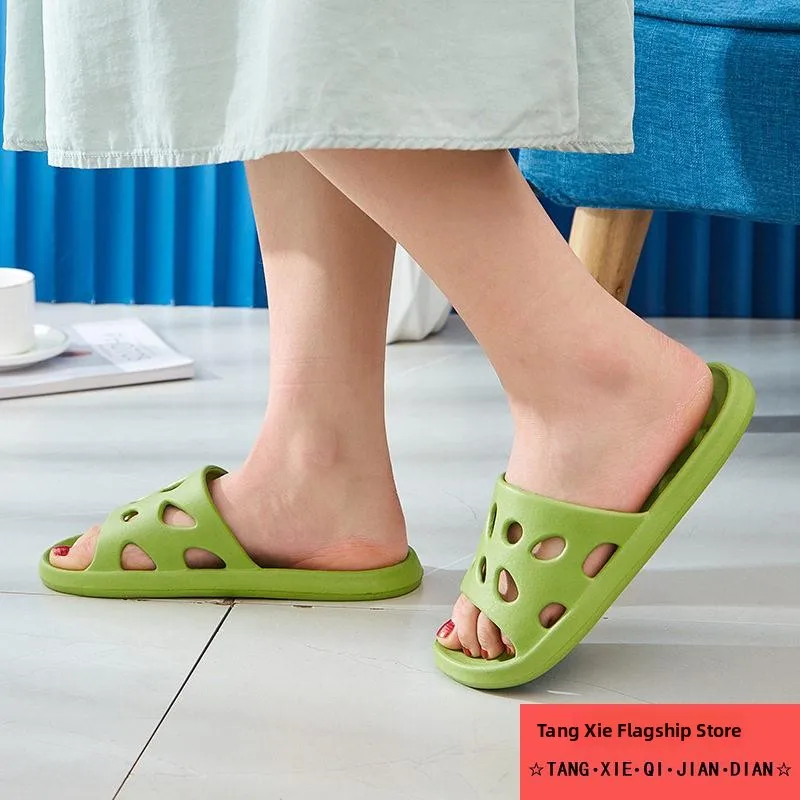 New Summer Bathroom Slippers Men's Indoor Home Anti-Slip Shower Water Drainage Hollow out Cool Slippers Women's Home Slippers
New Summer Bathroom Slippers Men's Indoor Home Anti-Slip Shower Water Drainage Hollow out Cool Slippers Women's Home Slippers