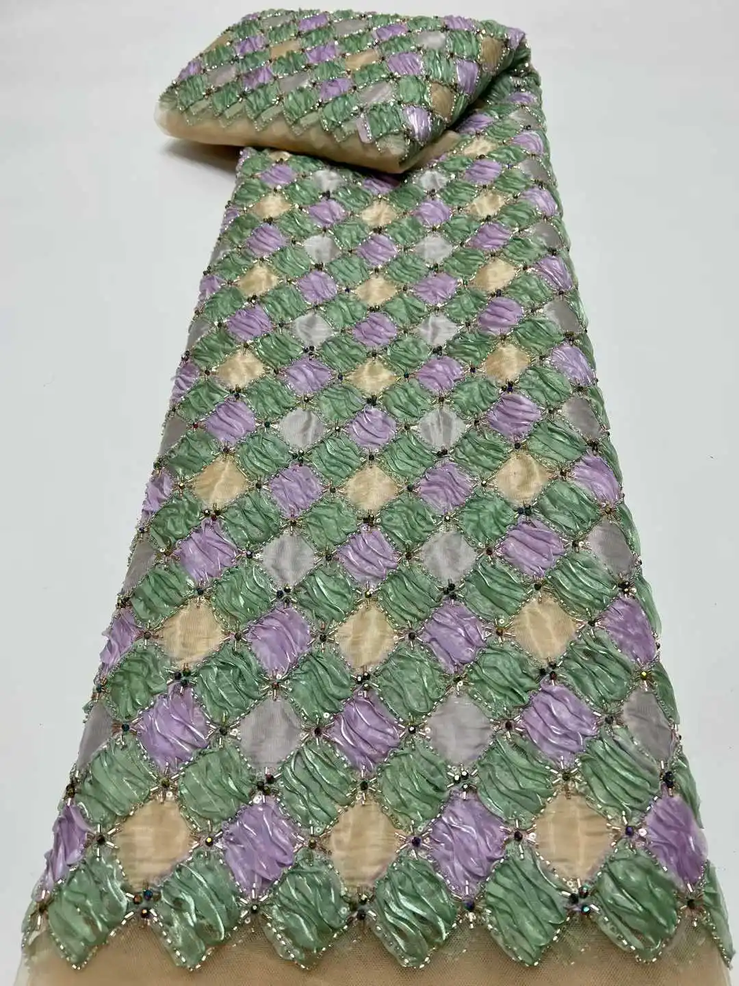 New Arrival Beaded Lace Fabrics for Wedding Fabric Material Bridal Lace with Luxury Sequins Nigerian French Beads Lace
New Arrival Beaded Lace Fabrics for Wedding Fabric Material Bridal Lace with Luxury Sequins Nigerian French Beads Lace